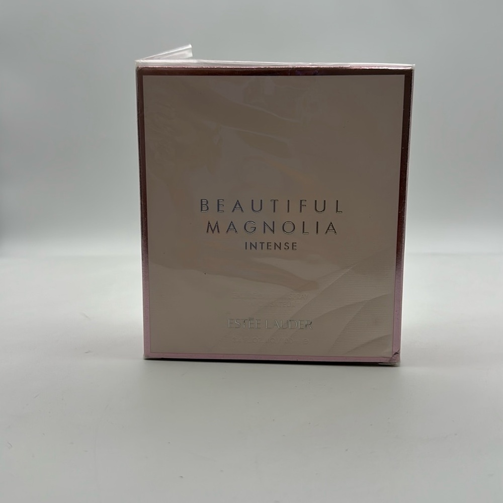 Nwt Estee Lauder Beautiful Magnolia Intense Edp Spray parfum 3.4 oz 100ml